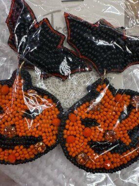 Halloween Pumpkin and Bat Beaded sequins Earrings